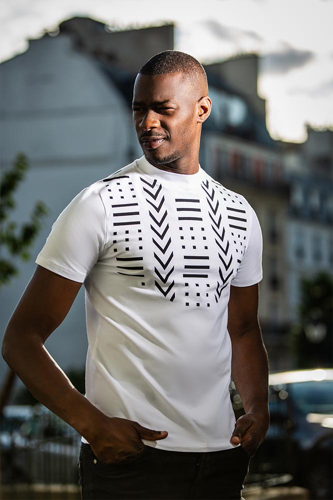 T-Shirt "Soundiata" - Blanc avec imprimés noirs
